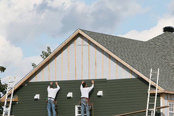 Professional Emergency Siding Repair technician working in Salisbury, NC
